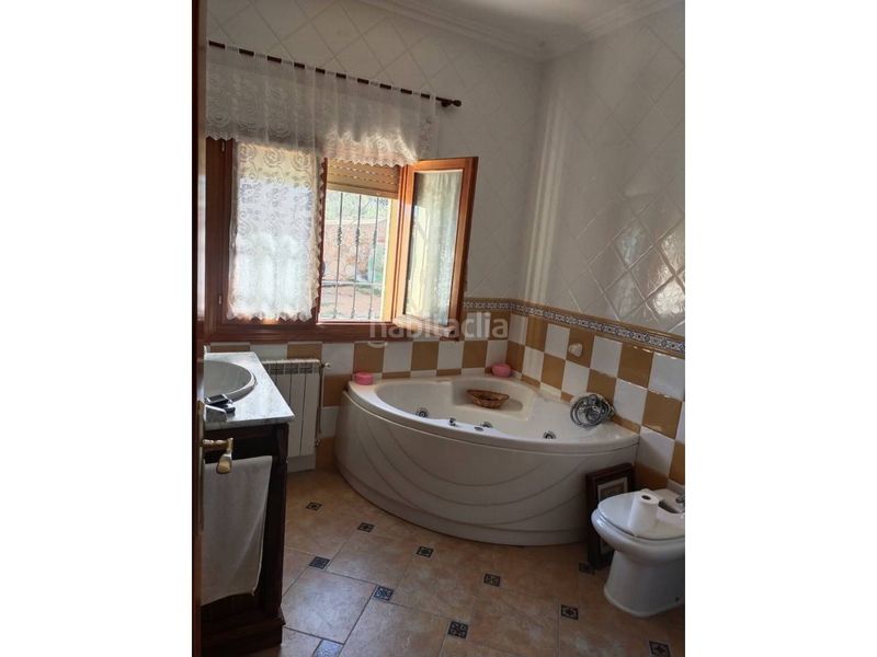 Foto cf72c7a3-ff10-4dbd-8297-955a4d321337. Casa adossada amb calefacció aparcament a Ruidera