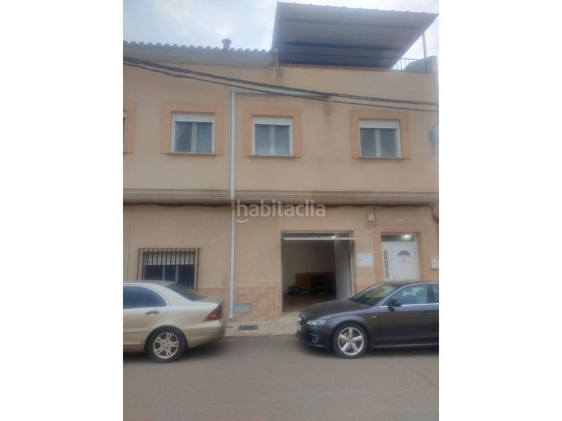 Foto f456936f-edeb-4456-82b9-c35aa088202c. Casa amb calefacció aparcament a Manzanares