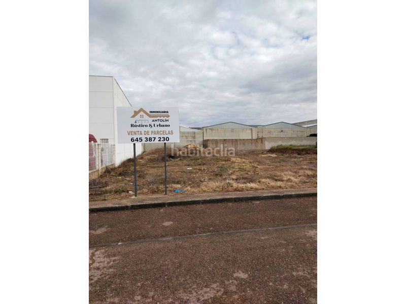Foto 7279752b-15a6-47e2-a714-c2039d335c40. Terreno residenziale in Manzanares