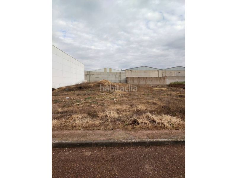 Foto 95d33625-18f8-4ab8-a611-5e7c71399ed4. Terreno residenziale in Manzanares