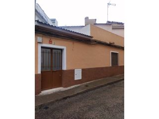 House  Calle guadiana. Venta de casa en daimiel