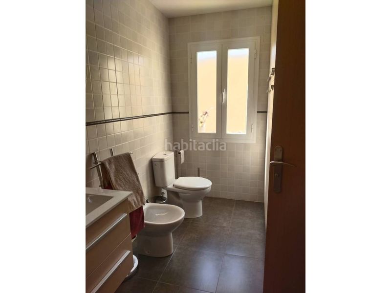 Foto f88c6202-c543-457a-a156-69bcf37e7725. Pis amb calefacció aparcament piscina a Manzanares