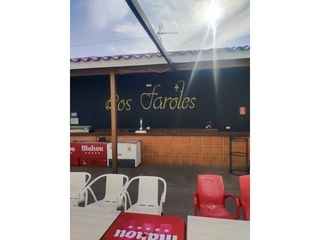 Locale commerciale  Calle capitan melendez. Se vende bar de verano en membrilla