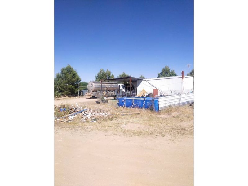 Foto eb761df1-5bef-42c9-a199-834a99b14bfc. Finca rústica a Manzanares