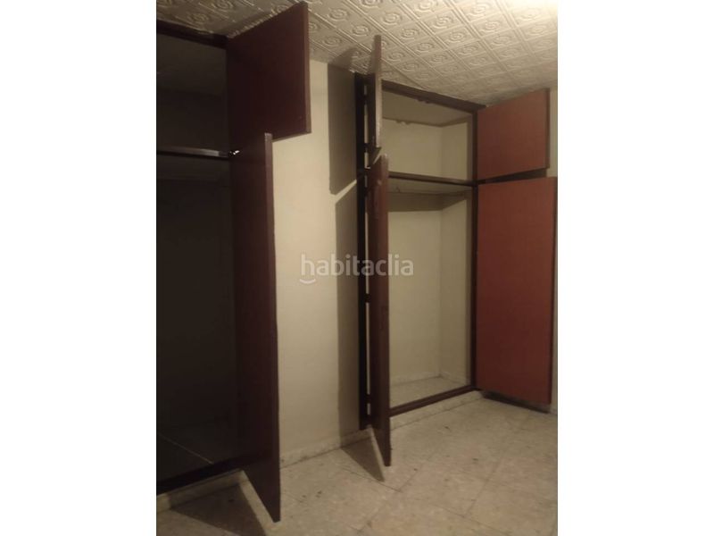 Foto 6250beb9-cc5f-4b92-8835-1bd33400c3c3. Casa amb aparcament a Daimiel