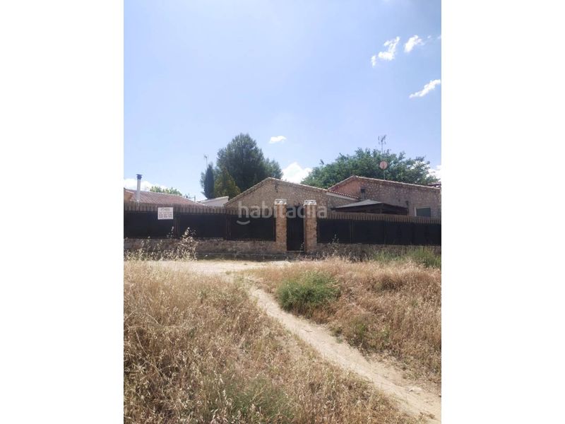 Foto d798645e-e982-43e1-99fd-08fc82c442bc. House in calle cl tomilla-cr ringurrina 17 in Ossa de Montiel