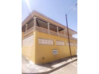 Chalet in Calle cerro monjas 101. Se vende excelente casa rural en ruidera