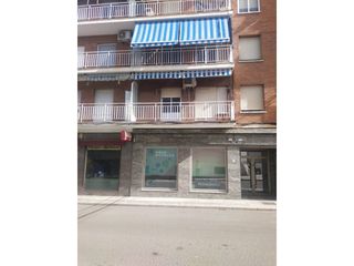 Flat  Calle alfonso mellado. Piso en venta junto al mercado municipal de manzanares.