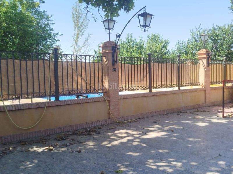 Foto 07150f47-bc2f-4f2f-8be1-5855e34628f4. Local comercial a Valdepeñas