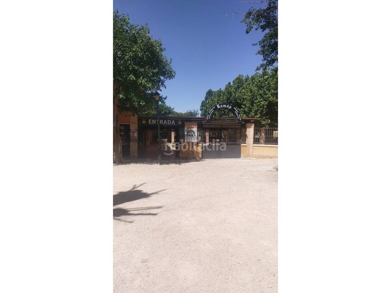Foto 46b707bf-cbcc-47e4-97be-3376f8ee12ff. Local comercial a Valdepeñas