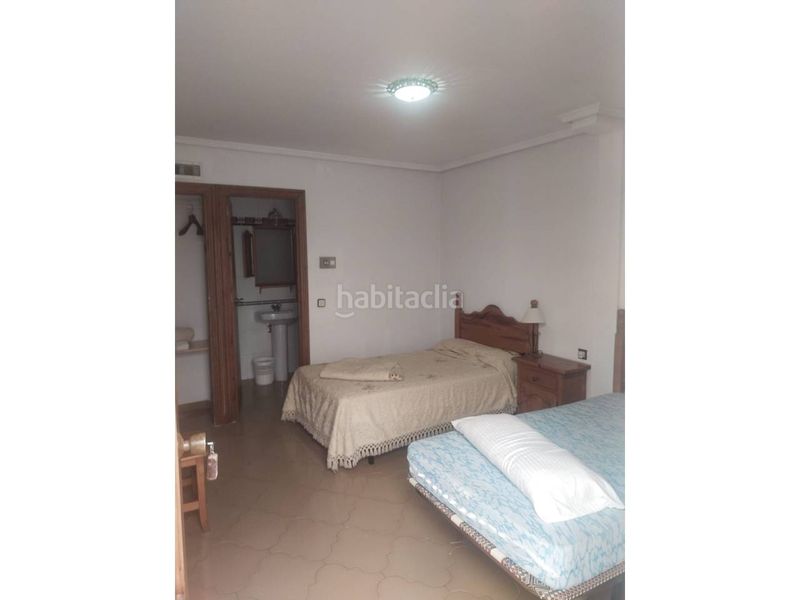Foto ee73efb3-34aa-4dc7-af74-e0796a850689. Edificio in calle canalejas 24 in Ossa de Montiel