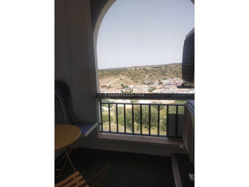 Foto 4000329f-bc62-4ecc-bb1c-d0599a48ce1e. Apartament a calle cerro monjas 86 a Ruidera