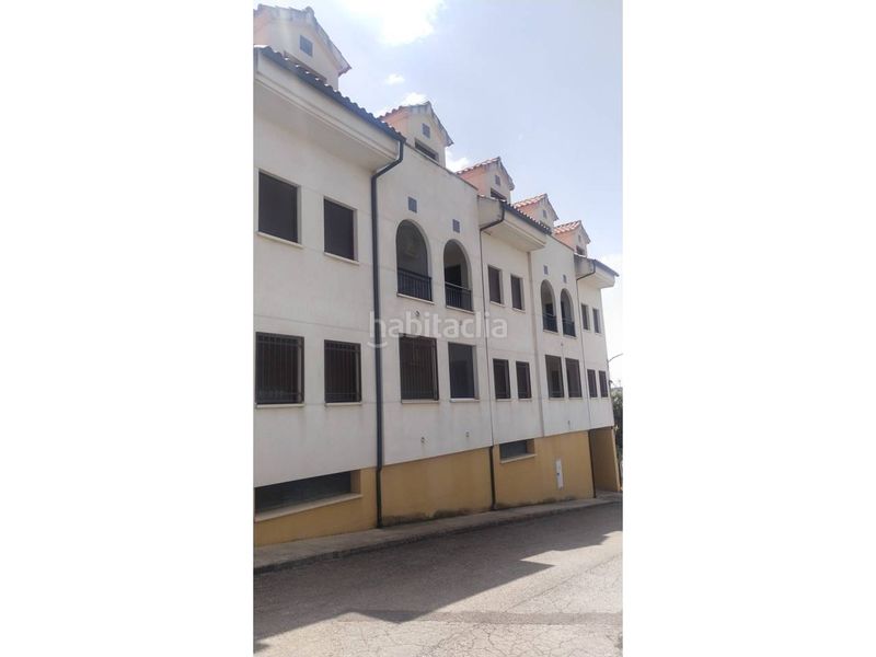 Foto c2f90c2e-34aa-44b6-9c01-fbdf802206f6. Apartament a calle cerro monjas 86 a Ruidera