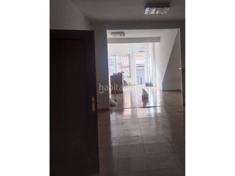 Foto 8c4a8b38-9144-4ab5-aad5-136f327b10b8. Local comercial se vende local comercial y vivienda con patio en Ruidera