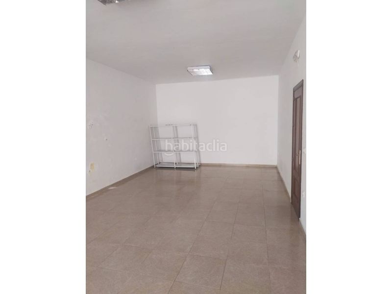 Foto 9566a130-5675-43b6-8b91-f5f25fa01eeb. Local comercial se vende local comercial y vivienda con patio en Ruidera