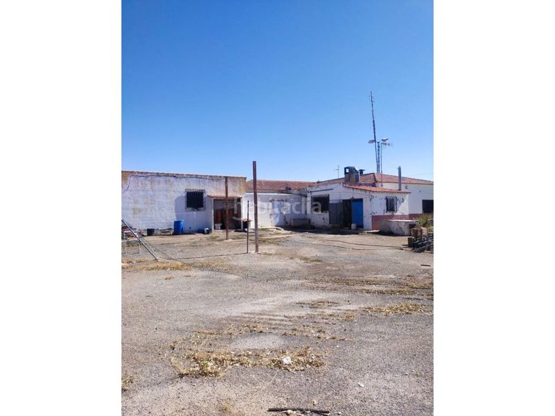 Foto e0fe7231-4ff0-4164-b917-55cb4bf6edc7. Finca rústica a Herencia