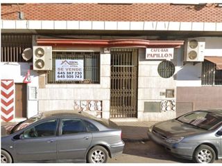 Local Comercial a Calle Vid