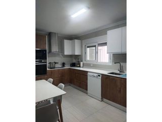 Pis  Calle doctor muñoz úbeda. Se vende piso muy céntrico de 4 habitaciones en manzanares
