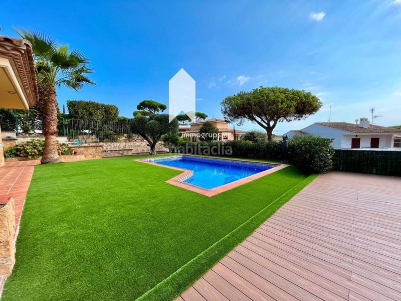 Foto 0619e468-581a-4e3c-a141-255f1fc594b7. Casa amb calefacció aparcament piscina a Fenals Platja d´Aro