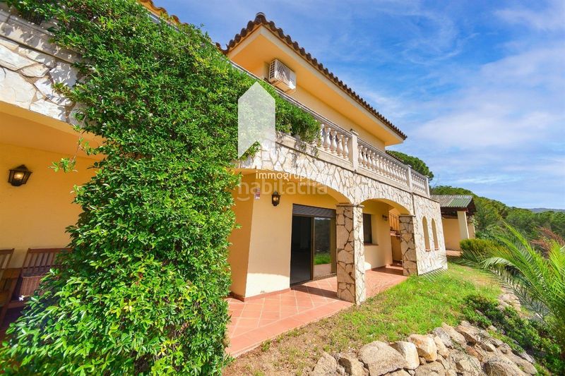 Foto 7d3f94d9-30fb-4968-a811-739a16096e9c. Casa amb calefacció piscina a Cabanyes-Mas Ambrós-Mas Pallí Calonge