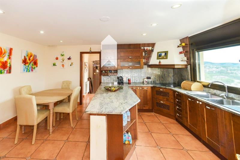 Foto 14c23ca4-acfa-4dd6-8de3-eeb59be4b010. Casa amb calefacció piscina a Cabanyes-Mas Ambrós-Mas Pallí Calonge