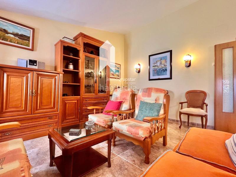 Foto 2e87288b-a538-4d1d-8942-acca2b19f4ea. Casa vive e invierte en el corazón ! chalet pareado con local multifuncional a 5 minutos de la playa en Palamós