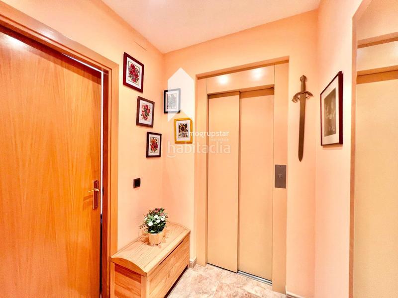 Foto 8ead4aa0-d9d4-44bf-975a-21e4cdd2dafc. Casa vive e invierte en el corazón ! chalet pareado con local multifuncional a 5 minutos de la playa en Palamós