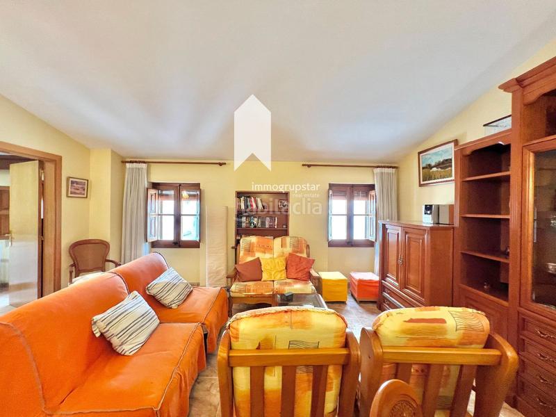 Foto b68e5d66-f747-4461-bfe3-9c5432079058. Casa vive e invierte en el corazón ! chalet pareado con local multifuncional a 5 minutos de la playa en Palamós
