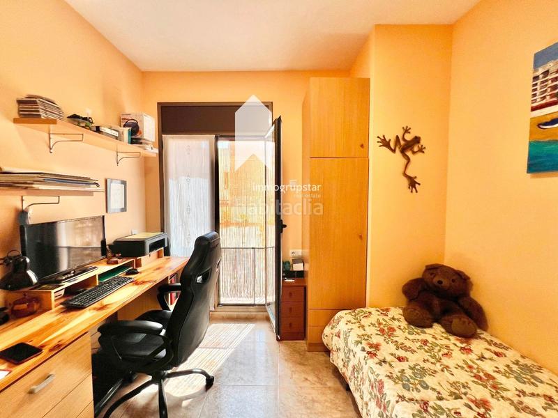 Foto dc09d0b1-9edb-459c-84cb-14f1eb08eec7. Casa vive e invierte en el corazón ! chalet pareado con local multifuncional a 5 minutos de la playa en Palamós