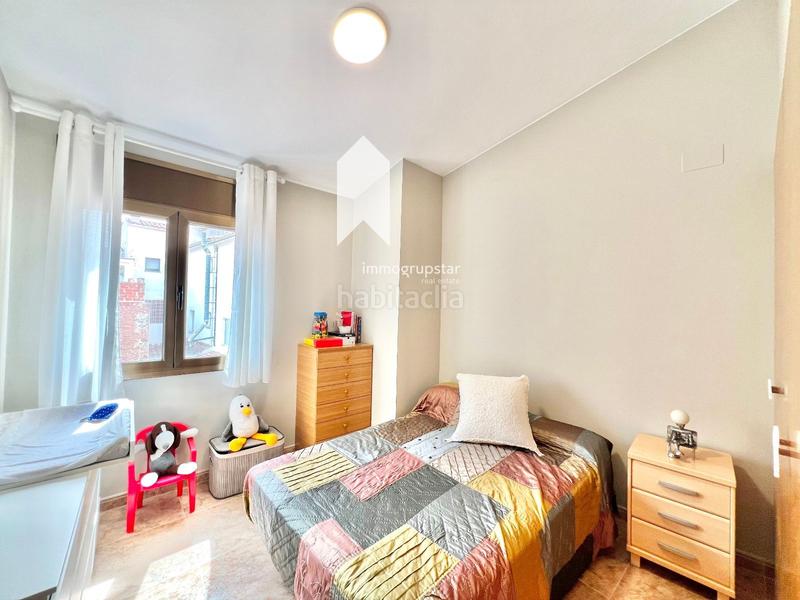 Foto dc54a6e8-b603-42ff-9981-38a85f401b18. Casa vive e invierte en el corazón ! chalet pareado con local multifuncional a 5 minutos de la playa en Palamós