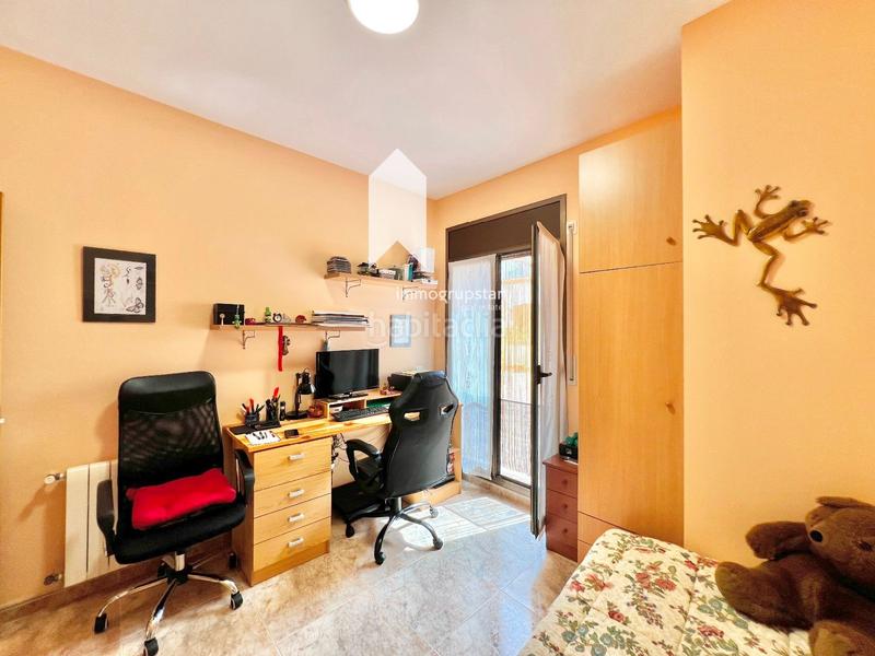 Foto f2495965-7c2c-45f1-abf4-4c8f4cffb934. Casa vive e invierte en el corazón ! chalet pareado con local multifuncional a 5 minutos de la playa en Palamós