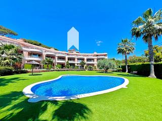 tic  Victor catala. Encantador tico en el centro de platja daro con terraza privada