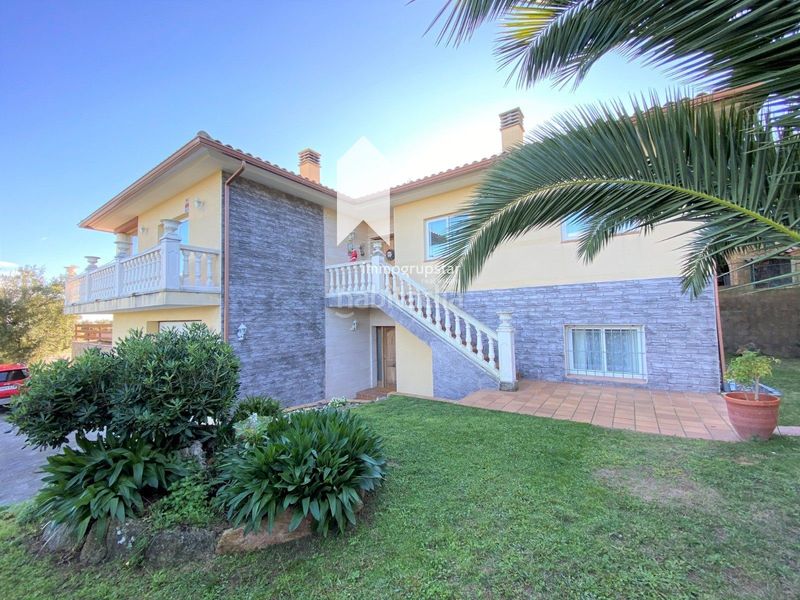 Foto f1d5aa40-fa0a-4aec-9957-c32acba28c14. Casa amb aparcament piscina a Urbanitzacions Platja d´Aro