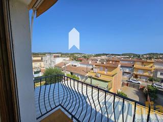 Casa  Ripolles. Vivienda con garaje y terrazas en palamós