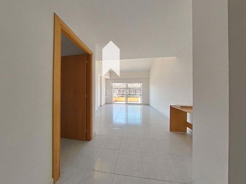 Foto 359f5345-875f-4b60-b2df-ca15b990ae3d. Duplex avec chauffage parking dans Avinguda Catalunya Palamós