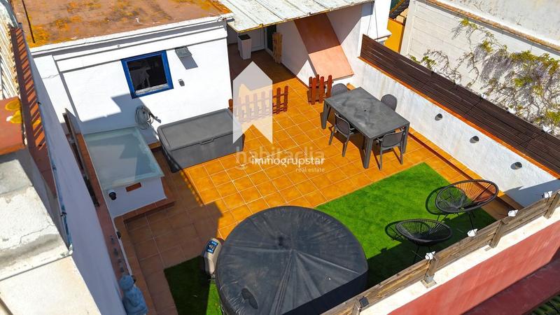 Foto 5e145ee0-ff6f-425d-8975-e4211ed69be7. Casa adossada amb calefacció aparcament piscina a Palamós