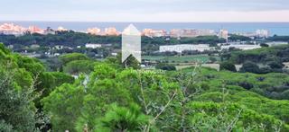Finca rústica  Selva. Parcela con vistas al mar y proyecto