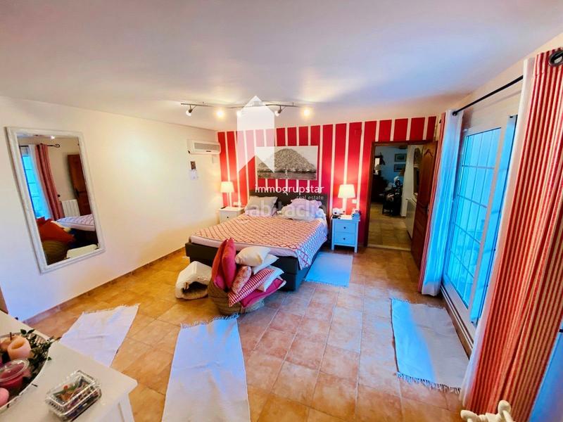 Foto c7543db2-ff19-42cd-b9b5-18c80886807a. Casa chalet con piscina climatizada en mas pallí en Calonge