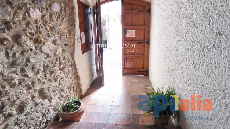 Foto d11beba9-e101-47ce-842e-7fbbb67c4cd3. Ático fantastico atico con vistas abiertas centrico con mucho sol en Calonge