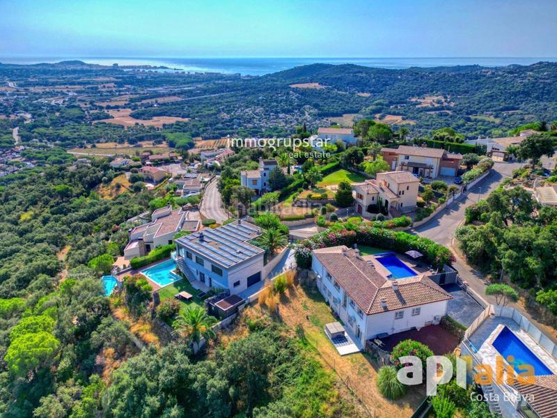 Foto 3420aba2-198e-435b-84f0-523b27e473d1. Casa exclusiva casa con licencia turística y piscina en la costa brava en Calonge