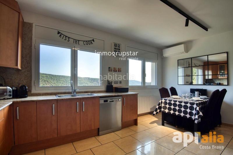 Foto 60740553-3b50-4c88-973a-c3c3b0c69e89. Casa exclusiva casa con licencia turística y piscina en la costa brava en Calonge