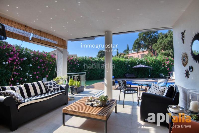 Foto b19ed9f4-a2a0-4e7a-a407-bb40dc62ab88. Casa exclusiva casa con licencia turística y piscina en la costa brava en Calonge