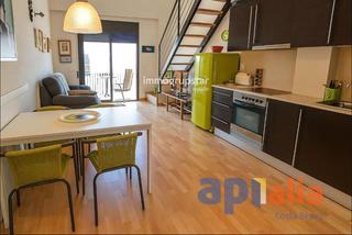 Dúplex en De la llibertat 10. Ático dúplex con licencia turística a 2 minutos del mar