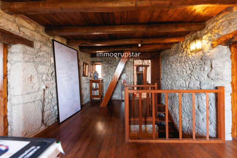 Foto 88240899-e09a-4ffe-b840-d13cf0e1a68a. Masía castillo con licencia turística la selva en Amer