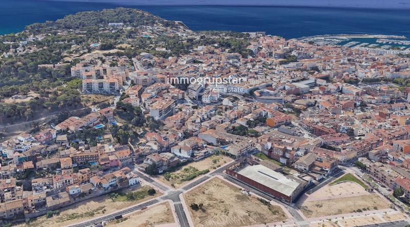 Foto 6eb8b76d-b998-417c-aa95-d57c3e49d612. Apartamento tu nuevo hogar te espera en Avinguda Catalunya Palamós