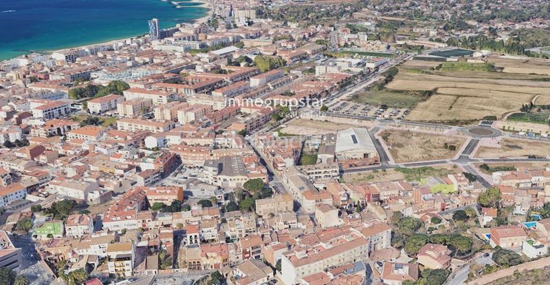Foto 9e0e7118-4083-4bd2-b0ac-7456cd01abcd. Apartamento tu nuevo hogar te espera en Avinguda Catalunya Palamós