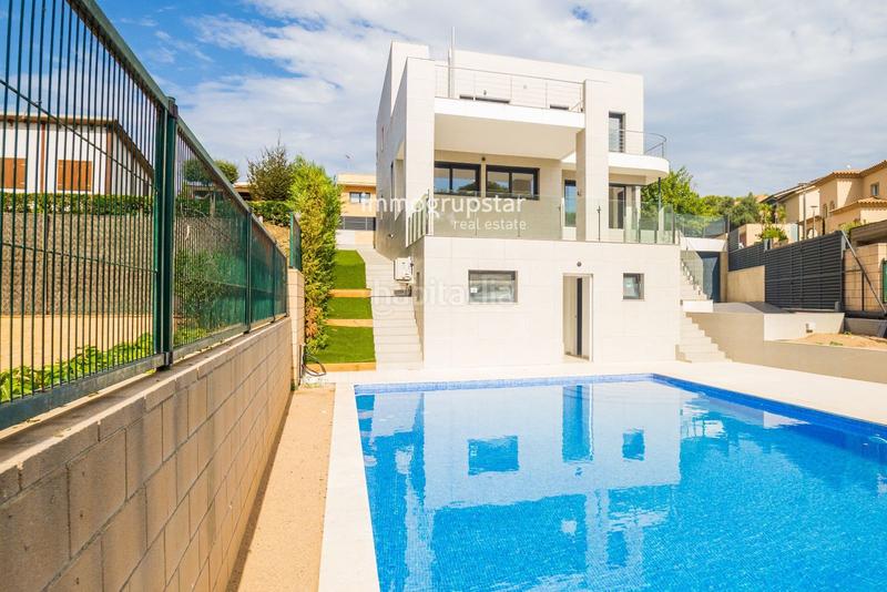 Foto 0e2d924f-b661-4118-a65d-cf43e3d4ccbf. Casa  con vistas al mar en La Fosca - Cala Margarida Palamós