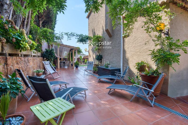 Foto cd918666-7663-4fe3-8d5b-5aa308bff530. Casa amb calefacció aparcament piscina a Fenals Platja d´Aro