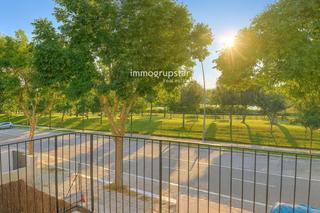 Apartamento  Paris 30. Piso de obra nueva con piscina y parking en platja daro
