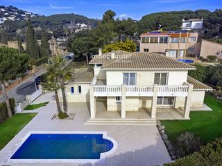 Maison  Pitxot. Casa con licencia turística en platja daro